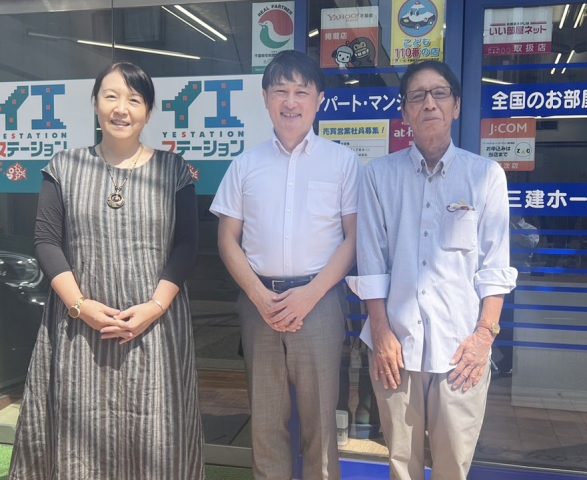 「思ったより早く売れて、それも家（土地）そのまま、また契約もスムーズに進んでうれしいことばかりです」（ 松戸市/ Ｍ様）